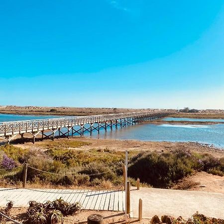Beautiful Apartment For Rent In Quinta Do Lago With Excellent Resort Facilities Close To Lake And Beach. Kültér fotó