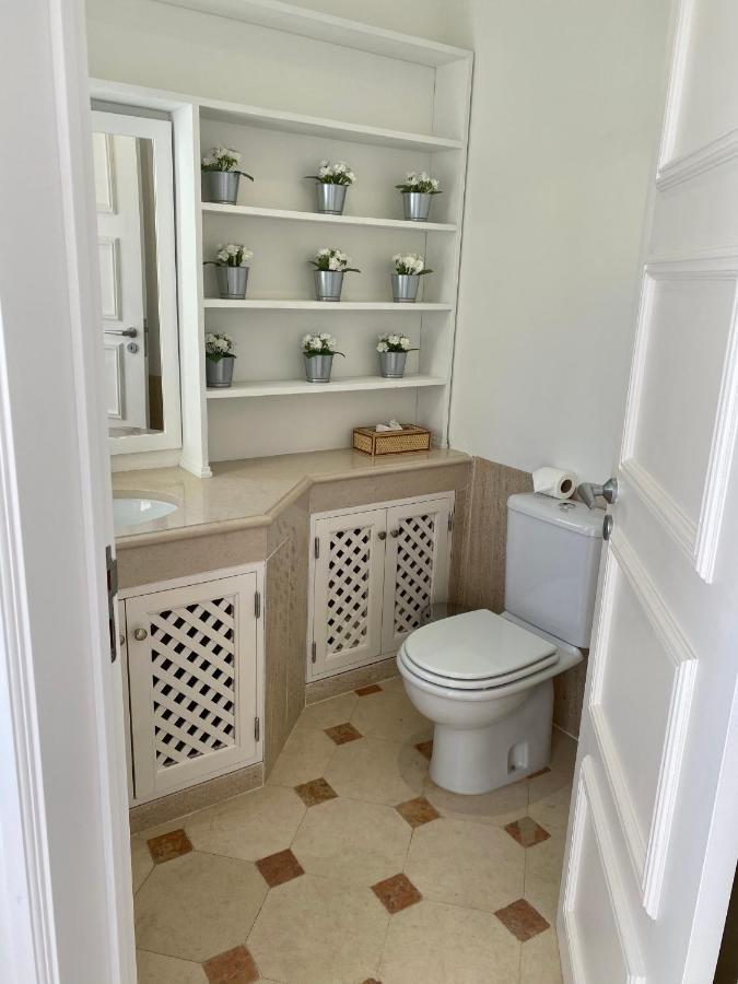 Beautiful Apartment For Rent In Quinta Do Lago With Excellent Resort Facilities Close To Lake And Beach. Kültér fotó