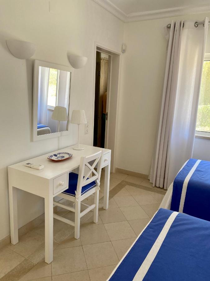 Beautiful Apartment For Rent In Quinta Do Lago With Excellent Resort Facilities Close To Lake And Beach. Kültér fotó