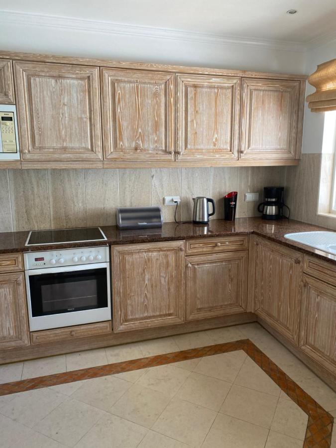 Beautiful Apartment For Rent In Quinta Do Lago With Excellent Resort Facilities Close To Lake And Beach. Kültér fotó